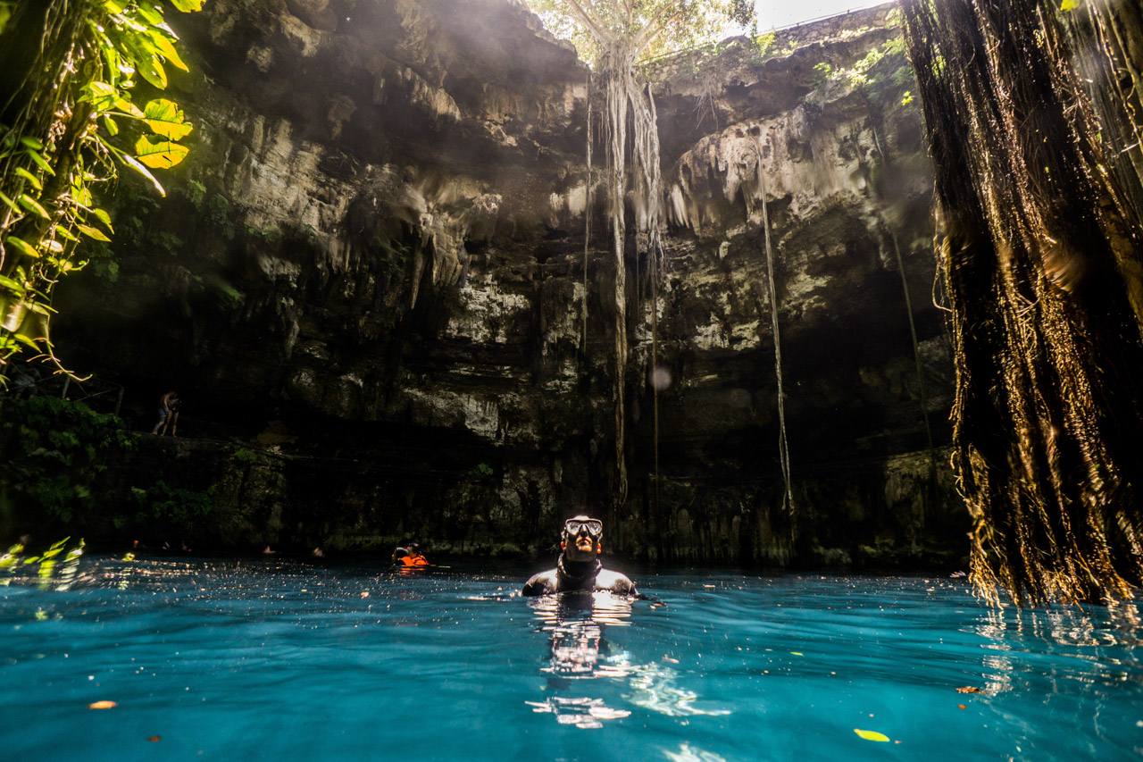 Explorar los cenotes de yucatan